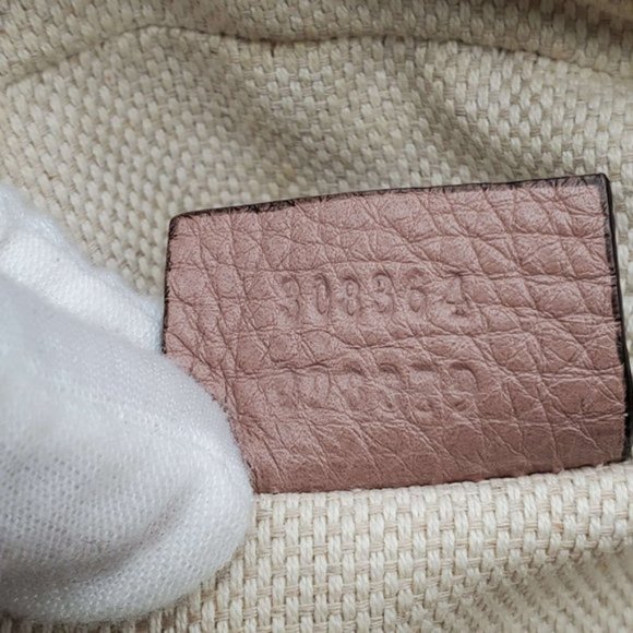 Gucci Disco Soho Camera Leather Crossbody Bag - Picture 15 of 16